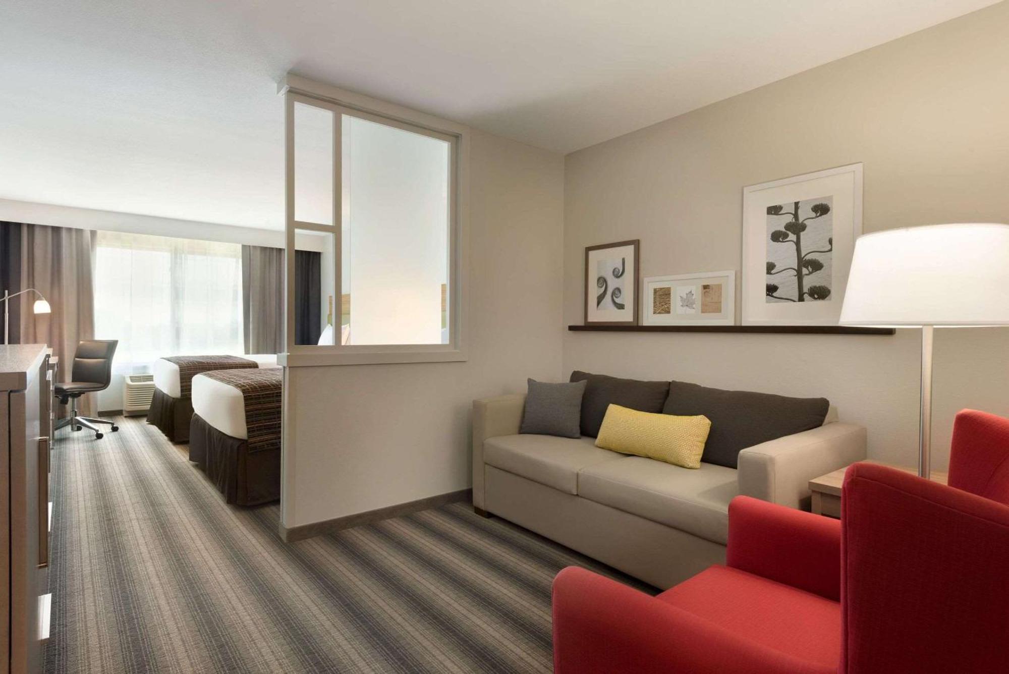 Country Inn & Suites By Radisson, Indianola, Ia מראה חיצוני תמונה