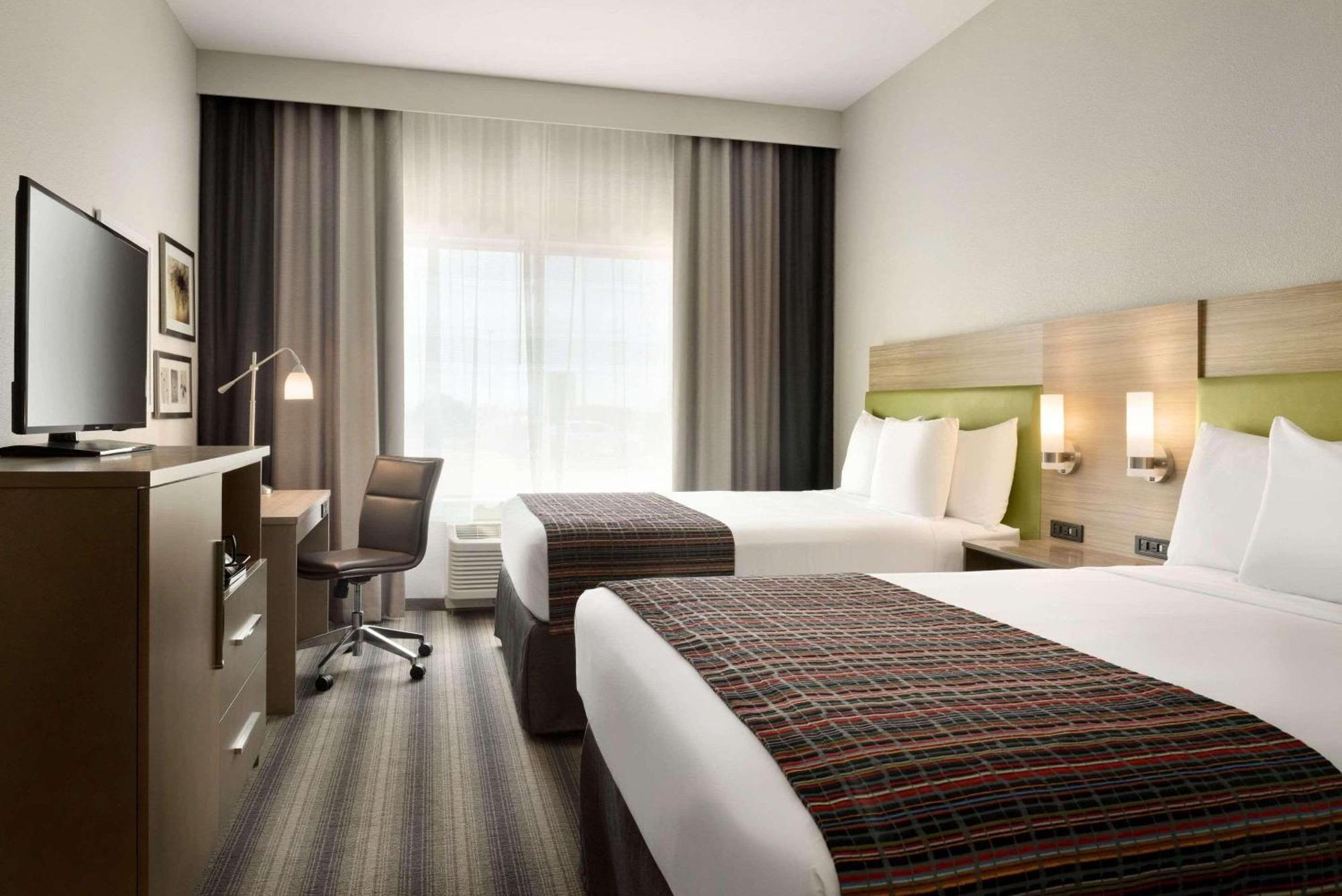 Country Inn & Suites By Radisson, Indianola, Ia מראה חיצוני תמונה